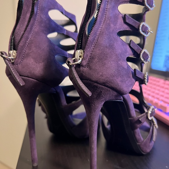 Giuseppe Zanotti GIUSEPPE ZANOTTI "Coline" Laser cut crystal buckle sandals - Picture 3 of 9